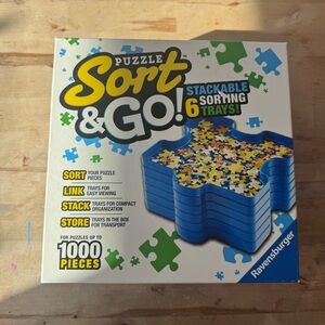 Ravensburger Puzzle Sort & Go Stackable sorting Trays